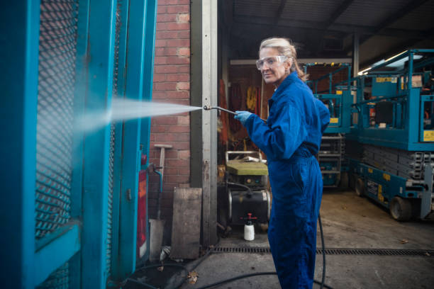 Best Roof Power Washing Services  in Goldstream, AK